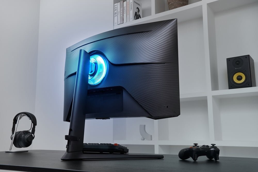 Samsung Odyssey Neo G8 — Imagine 4 Odyssey Neo G7 3