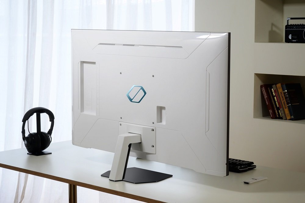 Odyssey Neo G7 43 inci – primul monitor plat Mini-LED pentru gaming de la Samsung