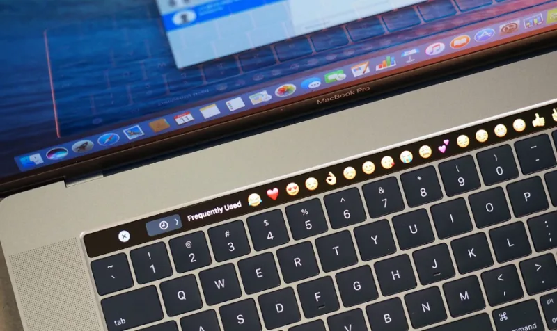 macbook touchscreen