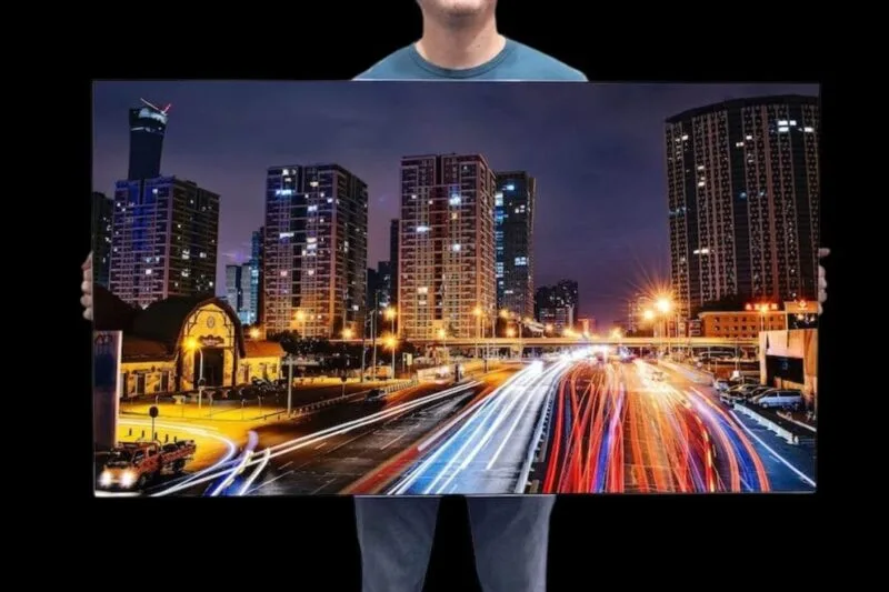 DisplaceTV
