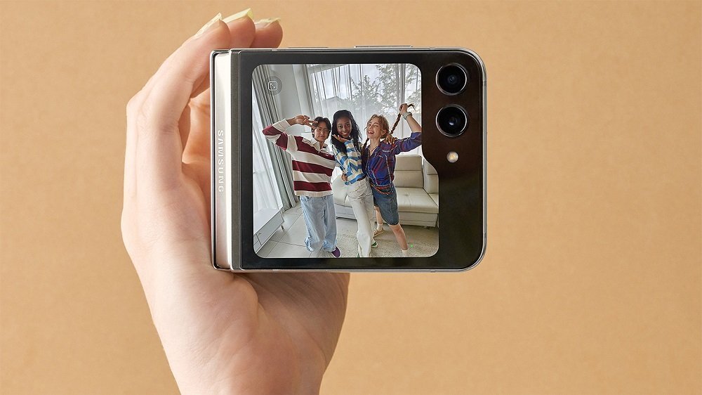 Galaxy Z Flip 5 — Imagine 2