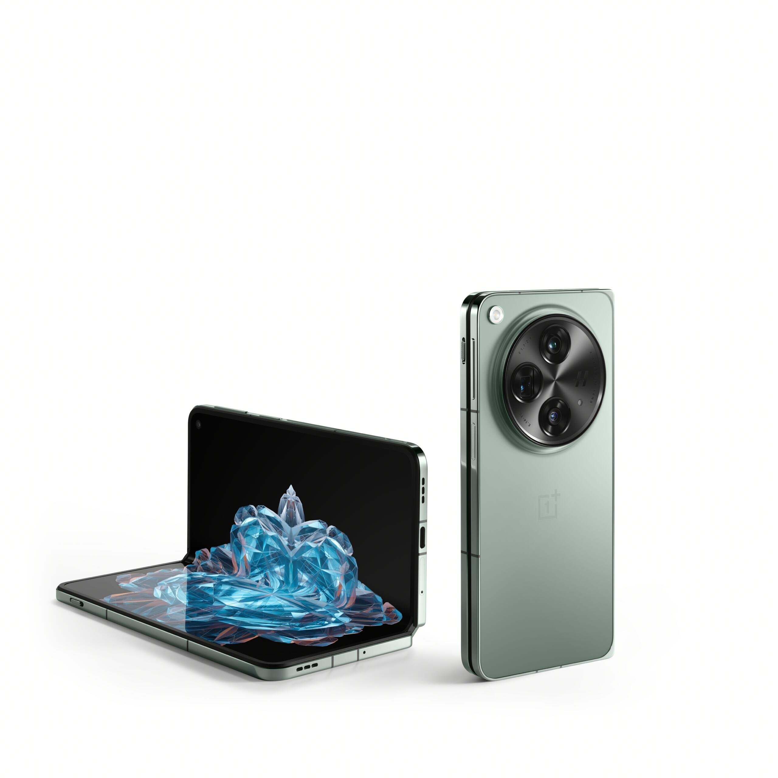 OnePlus Open. Cum arată și ce poate primul telefon pliabil OnePlus