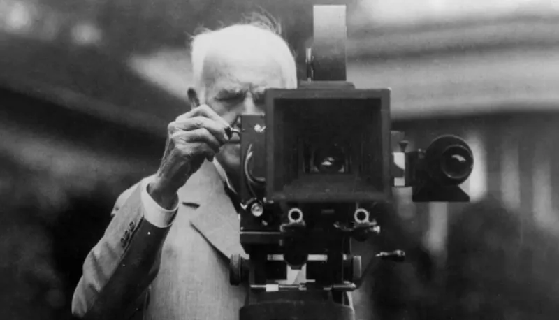 Cine a inventat camera de filmat