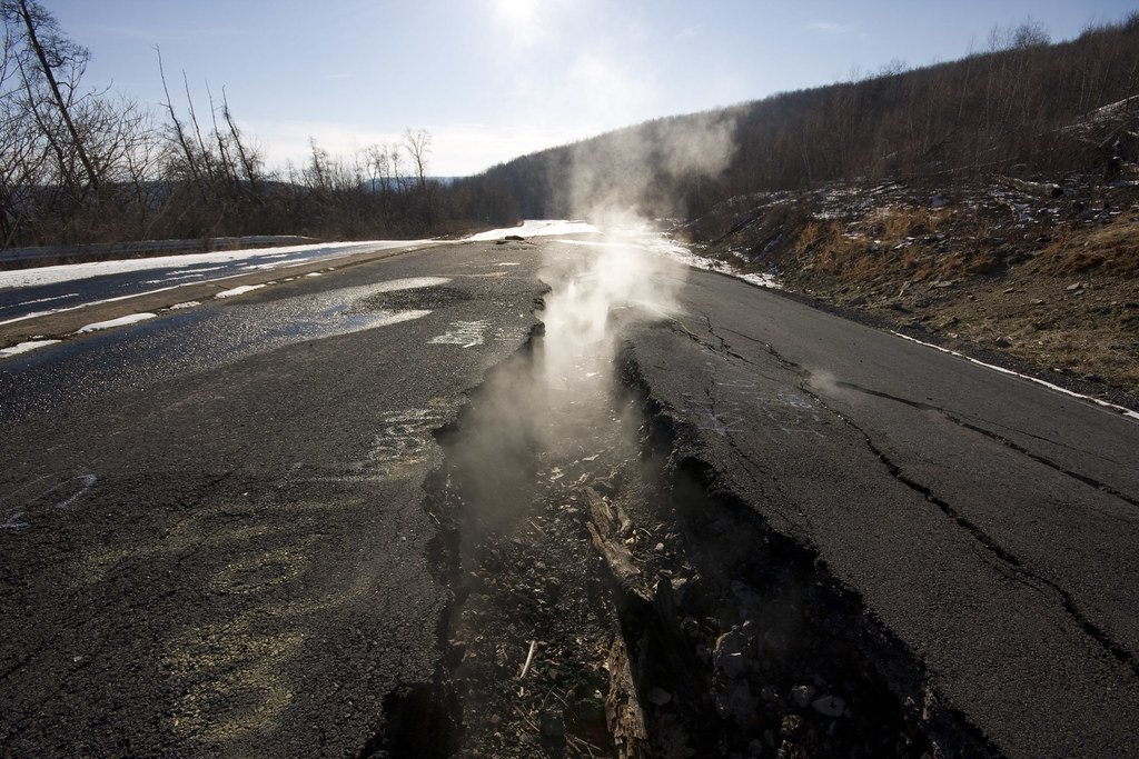 Povestea orașului american Centralia. Orașul-fantomă care arde de 60 de ani