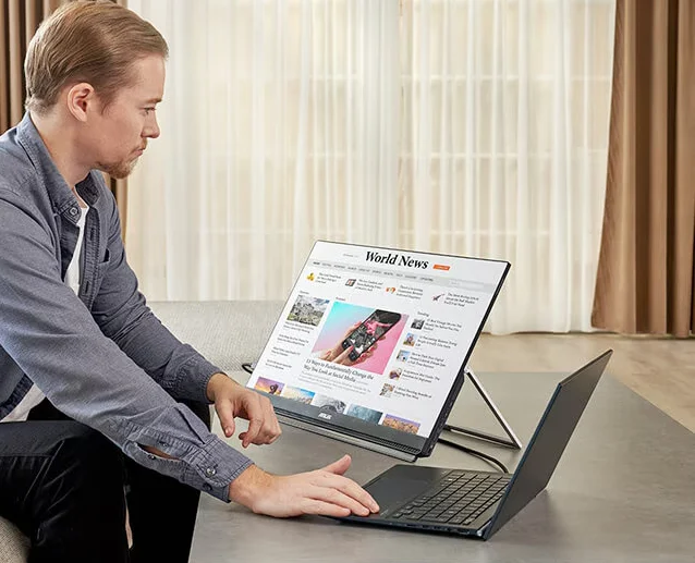 Cum îți transformi rapid laptopul într-un desktop