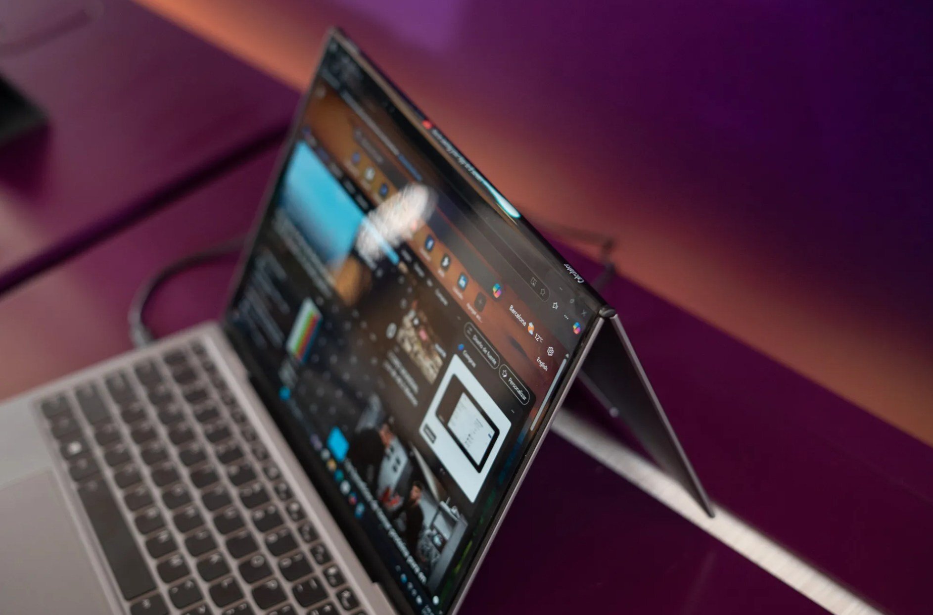 Lenovo ThinkBook Flip