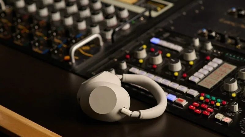 Sony WH-1000XM6