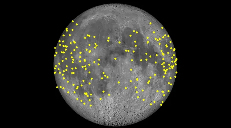 lumini pe Lună