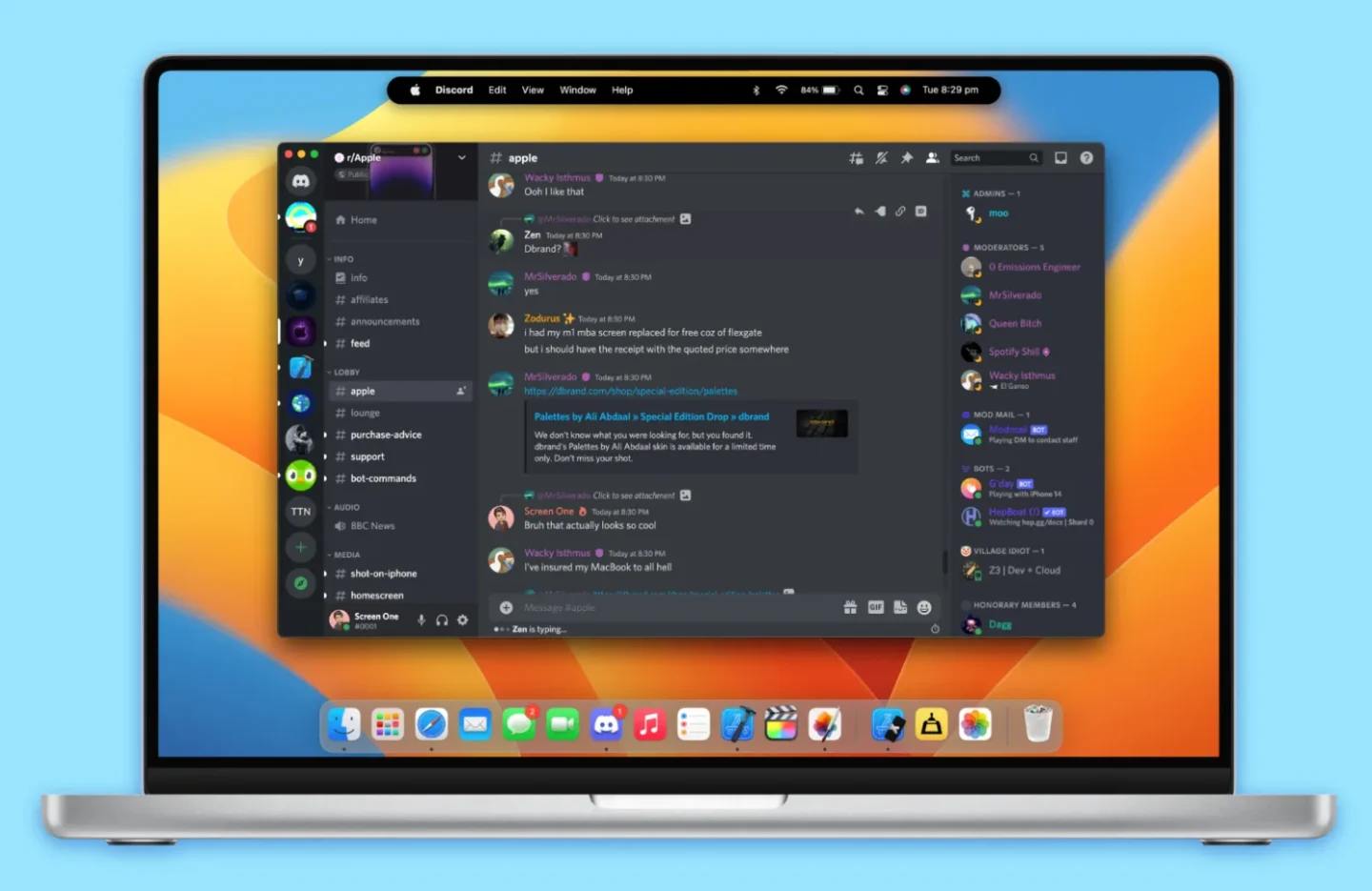 MacBook Pro M6 primește ecran tactil