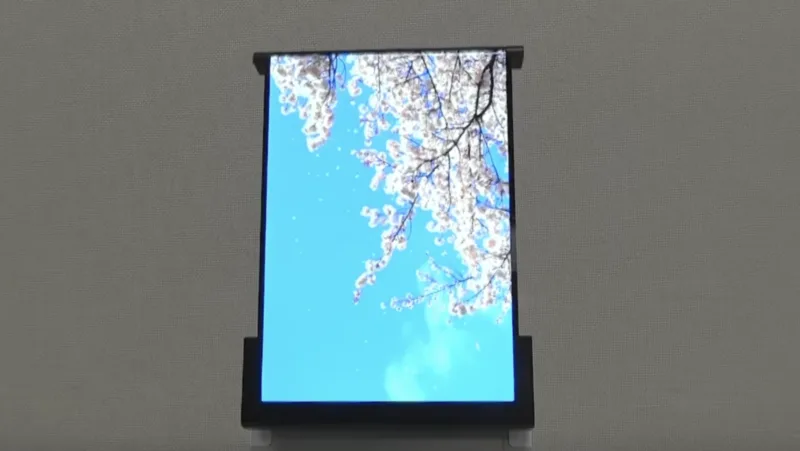 Ecran rulabil Samsung