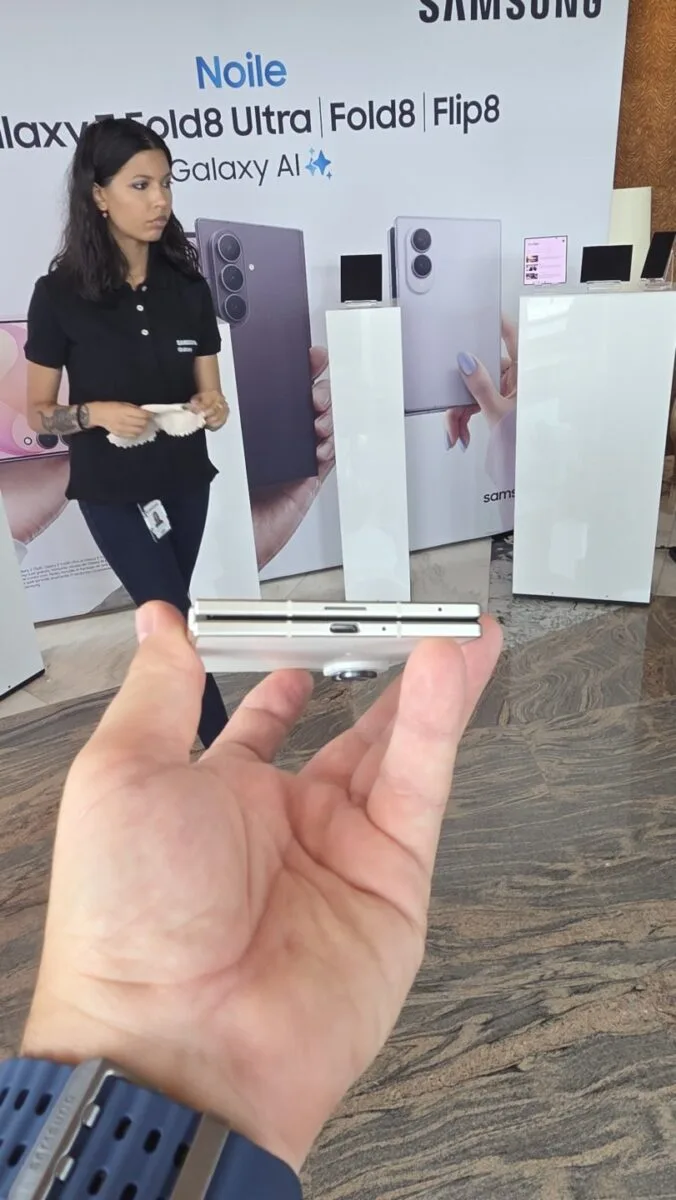 Galaxy Z Fold 8 versus Z Fold 8 Ultra: cele șapte diferențe esențiale —
