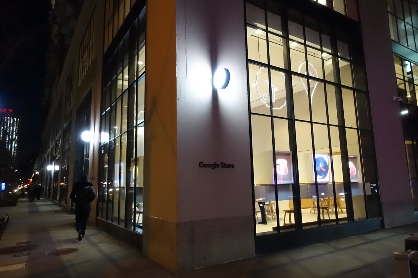 Pixel 11 Pro Magazin Google Store, brand asociat lansării Pixel 11 Pro