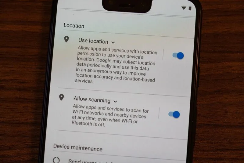 Ecranul cu setări de localizare al unui telefon Android, folosit de funcțiile de urmărire și blocare la distanță