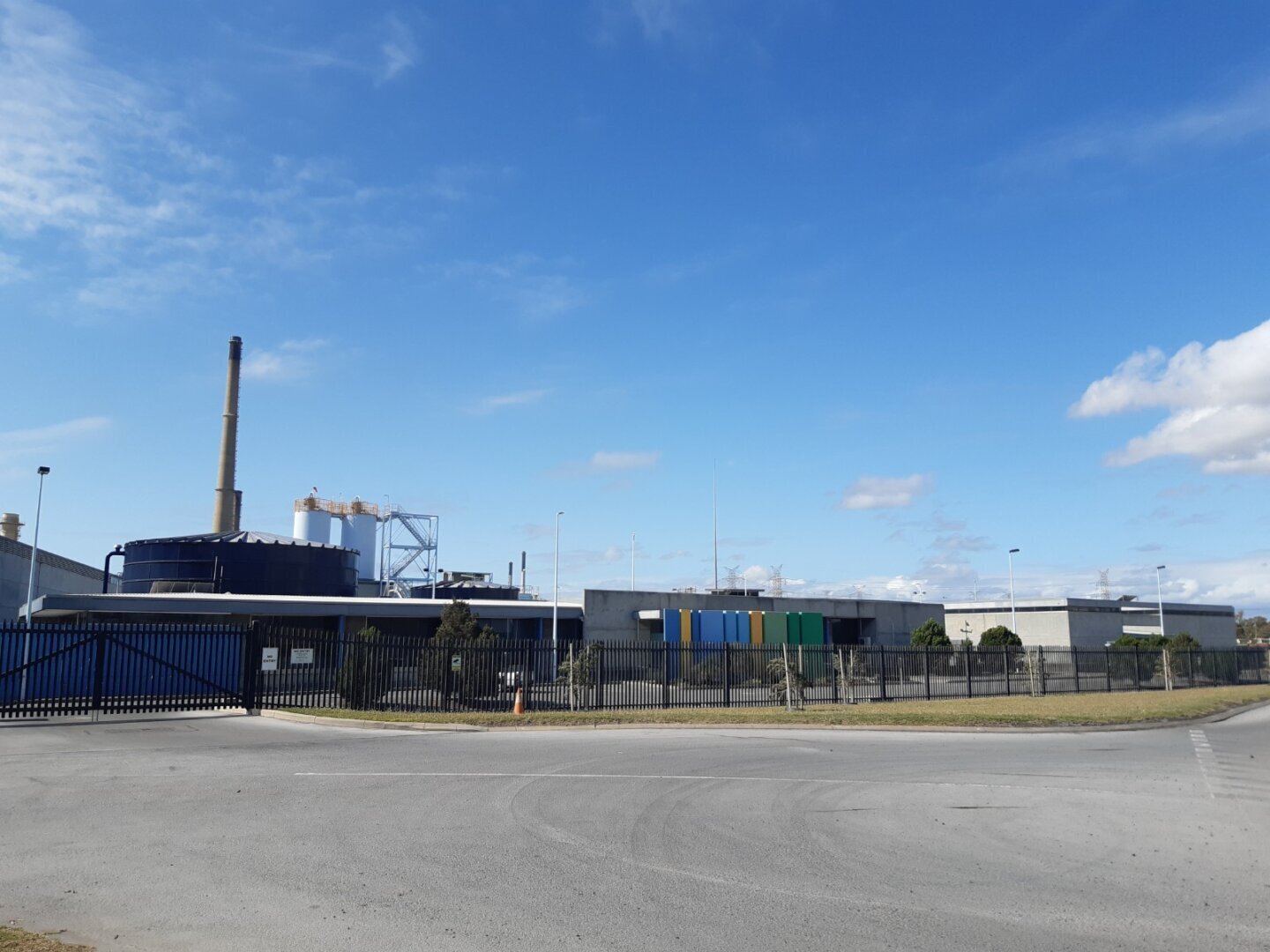 Instalație de desalinizare a apei de mare folosită înaintea electrolizei pentru hidrogen verde