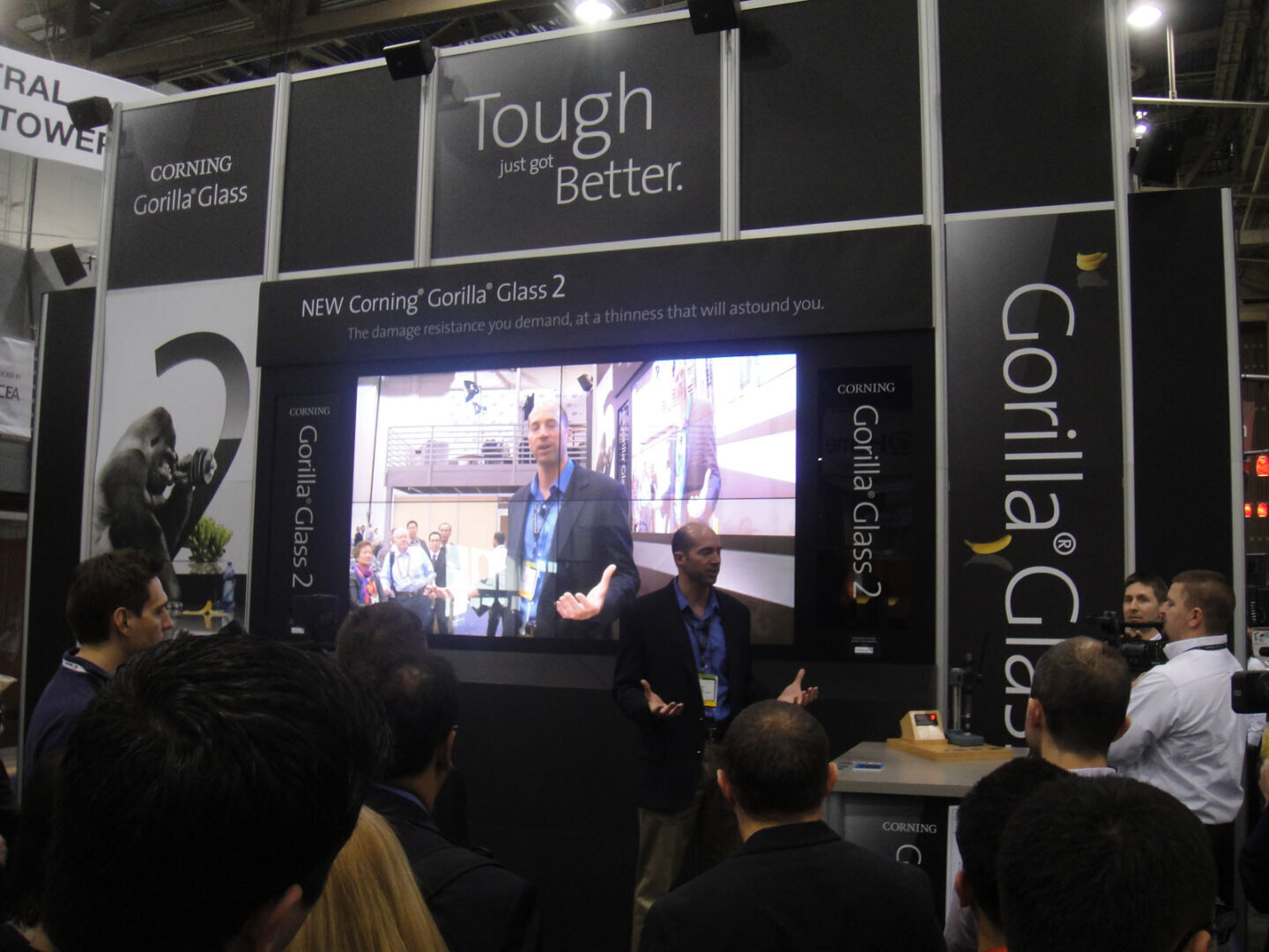 Sticlă Corning Gorilla Glass, tehnologia din spatele ecranului Galaxy S27 Ultra