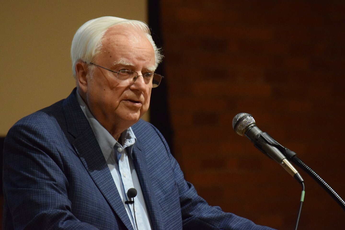 ecuația Drake și autorul ei, astronomul Frank Drake, la Cornell în 2017