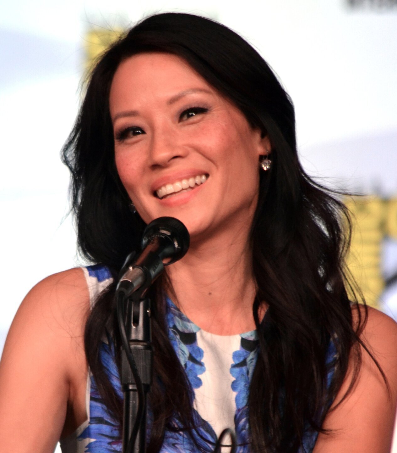 Lucy Liu, actrița din filmul cu 0% pe Rotten Tomatoes, fotografiată la Comic-Con