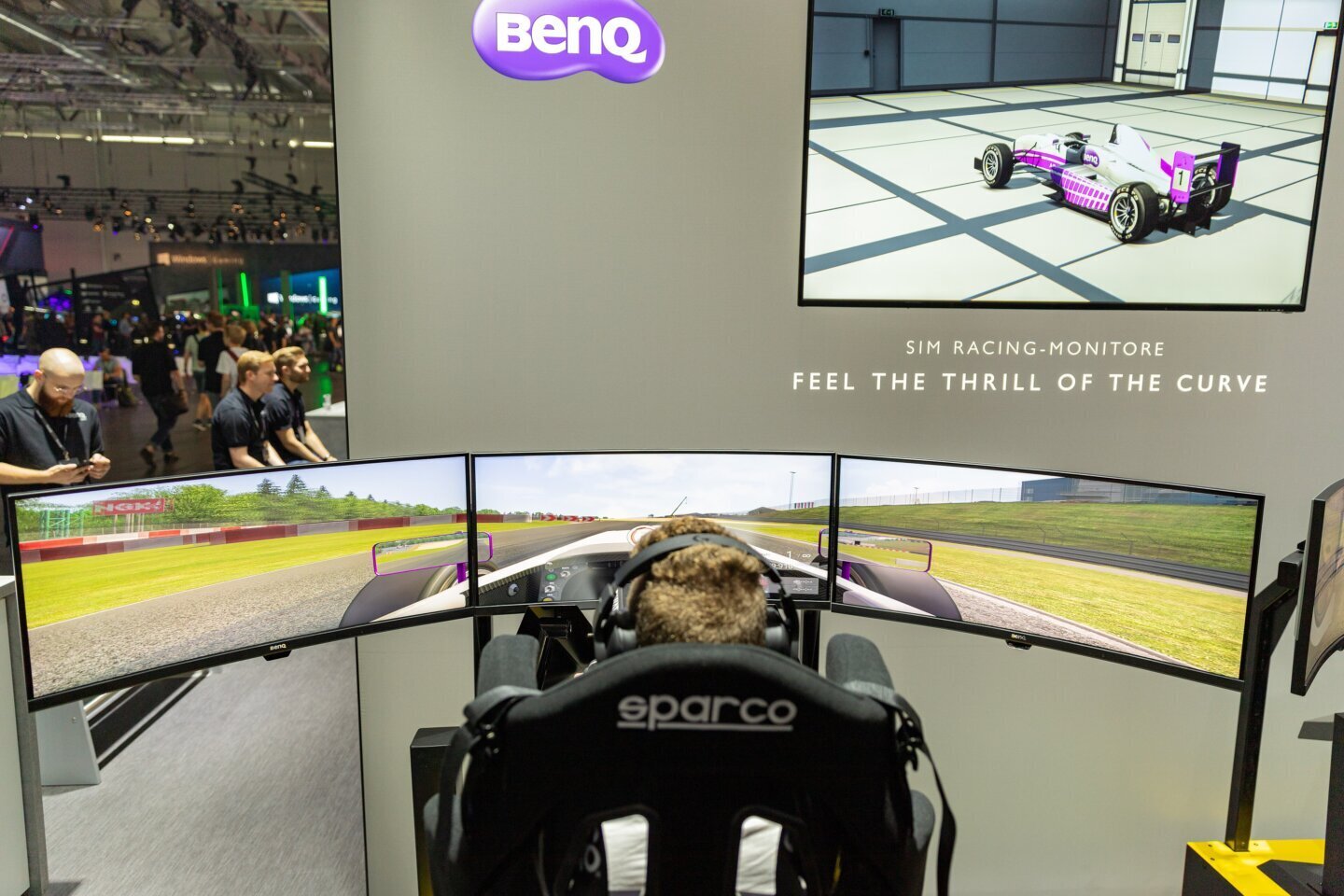 Monitor de gaming curbat BenQ la Gamescom 2019, categoria care a prosperat după ce televizoarele curbate au dispărut