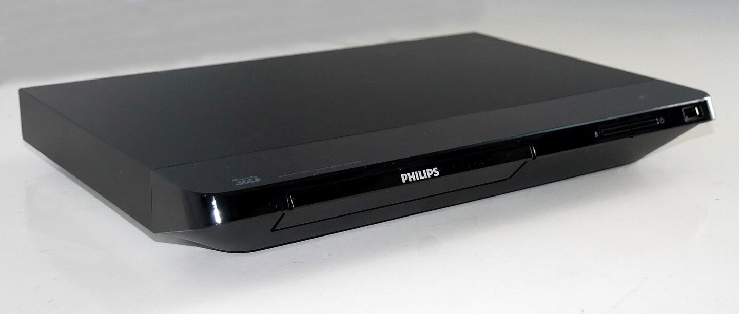 Player Blu-ray Philips BDP2180, ilustrare pentru comparația 1080p vs 4K
