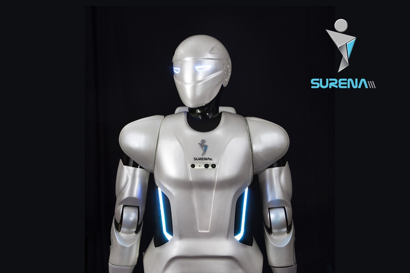 Robot umanoid bipedal de mărime naturală, imagine ilustrativă pentru roboți umanoizi folosiți în patrulare