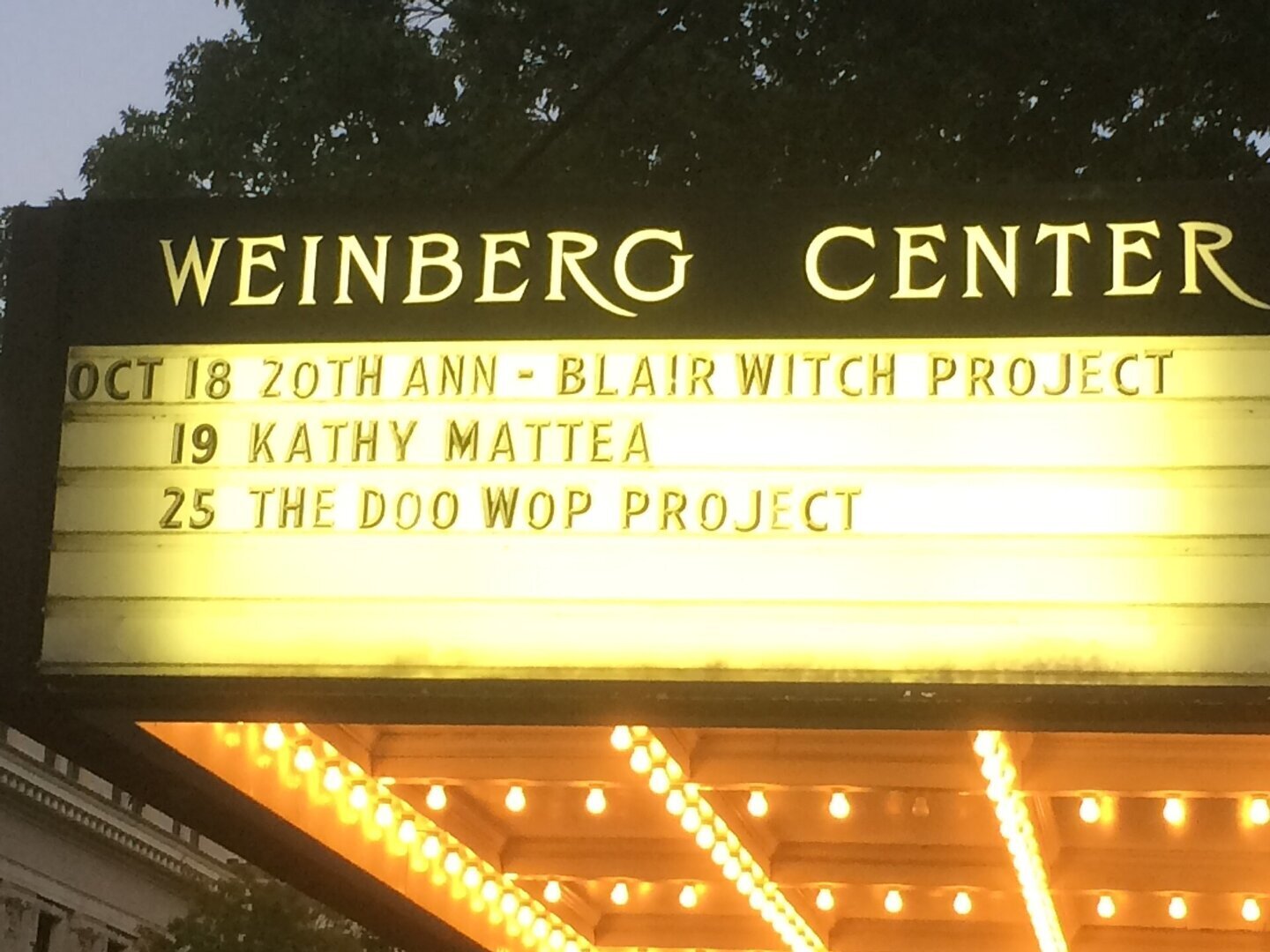 Stephen King Proiecție aniversară a filmului The Blair Witch Project, pelicula pe care Stephen King a oprit-o la jumătate
