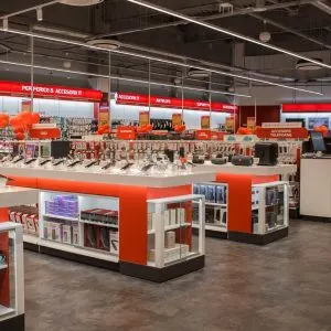 Black Friday la Altex începe pe 29 octombrie: până la 40% la telefoane
