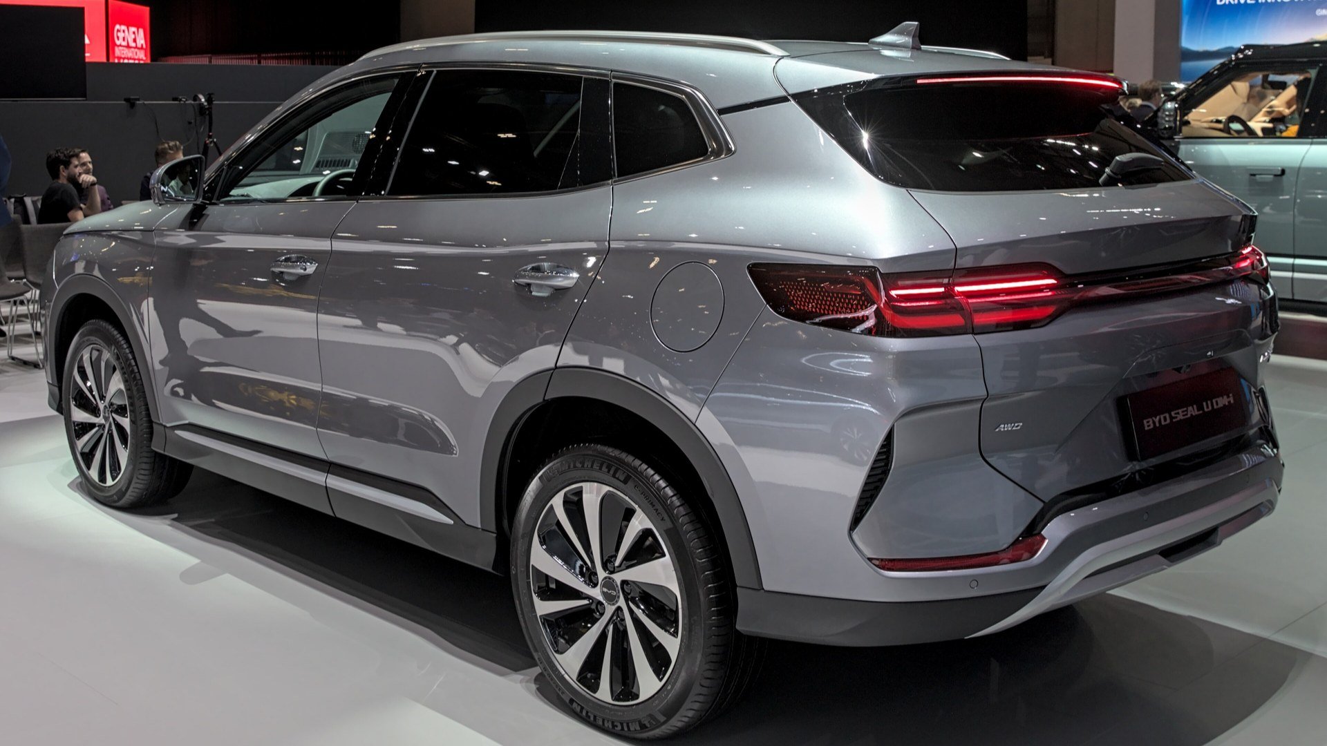 Mașini chinezești vizate de plafonul UE: SUV-ul plug-in hibrid BYD Seal U DM-i