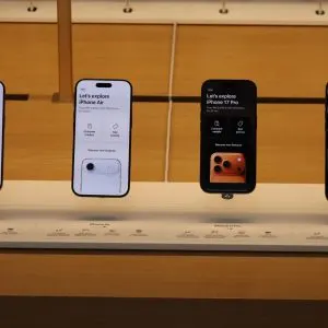 iOS 27.2
