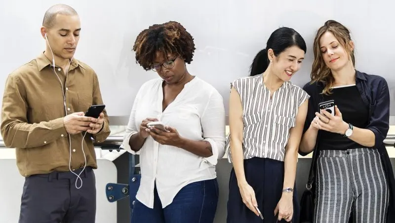 Cele mai bune oferte de internet mobil din România în octombrie 2026