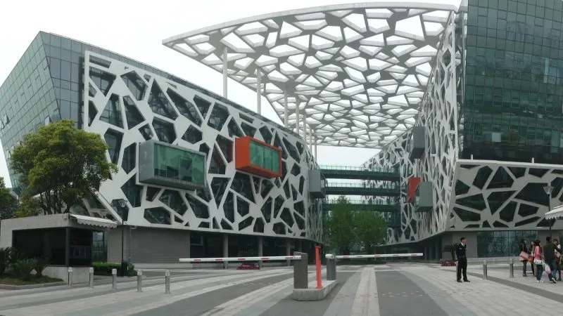 Modelul Qwen a încercat să trimită date spre Beijing, arată Cohere