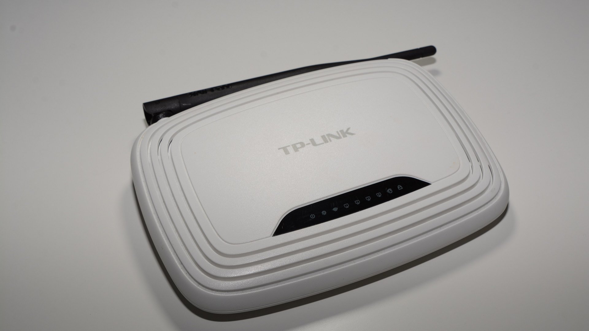Android TV Router Wi-Fi de casă, punctul prin care boxele Android TV și alte dispozitive smart se conectează la internet